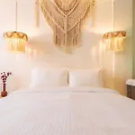 Boho Room-Jacuzzi-City Center